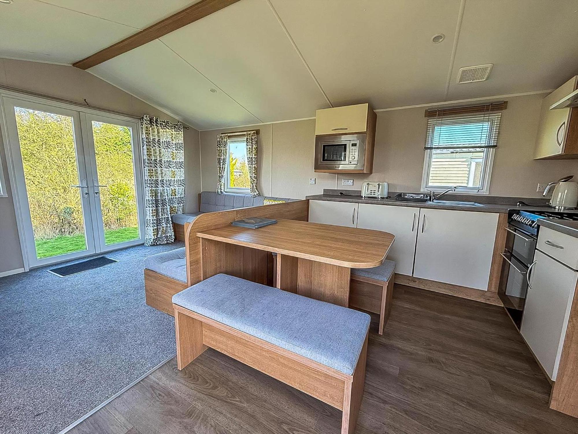 Lovely 8 Berth Caravan In Southview Holiday Park, Ref 33042Tc Скегнесс Экстерьер фото