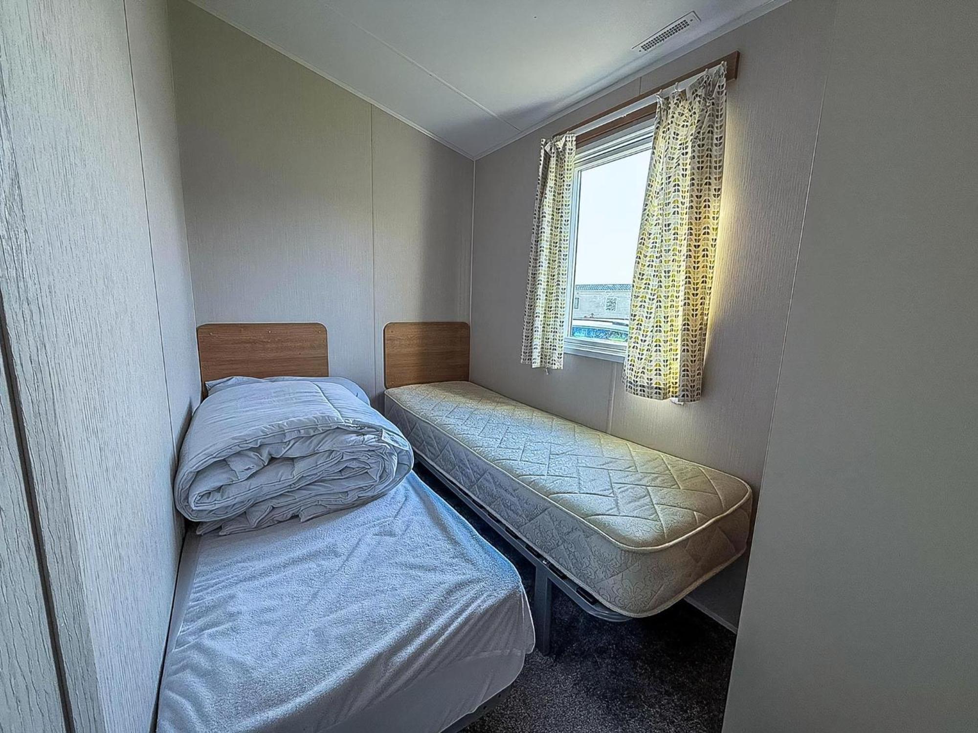 Lovely 8 Berth Caravan In Southview Holiday Park, Ref 33042Tc Скегнесс Экстерьер фото